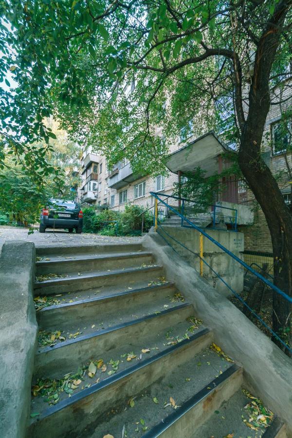Прекрасная Квартира У Метро Политехнический Институт Kyiv Exterior photo